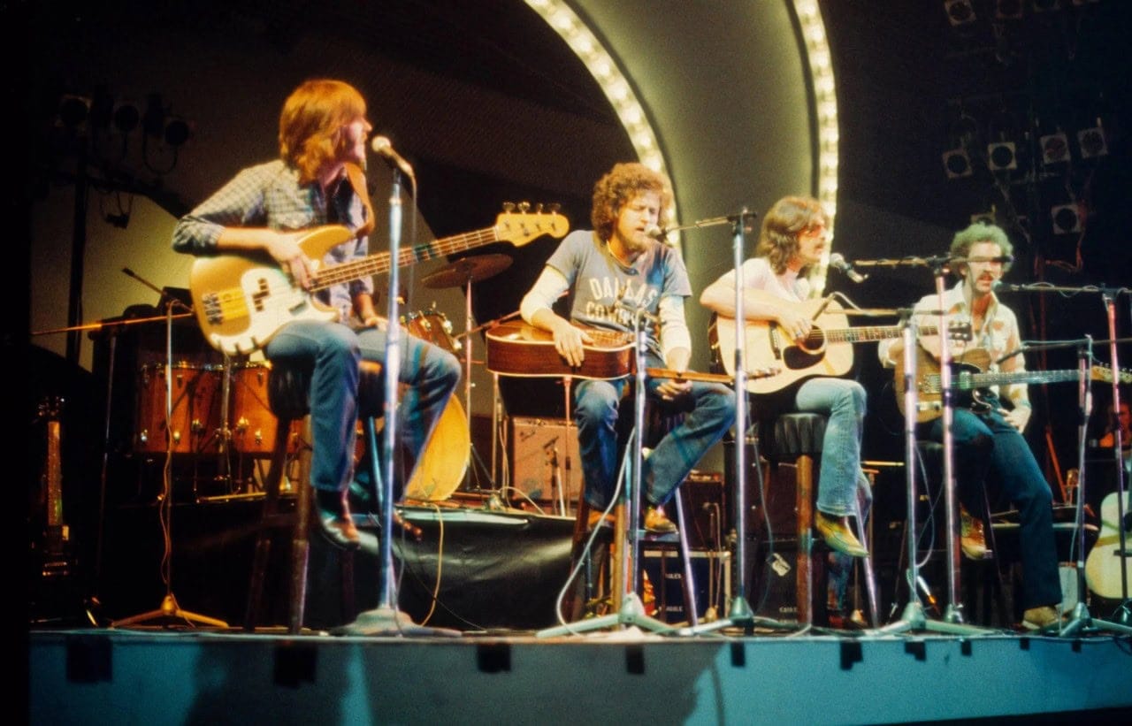 Eagles &#8211; Lyin&#8217; Eyes  (1975)